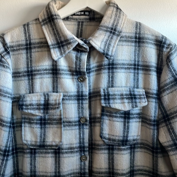 Plaid Shacket  size M - Picture 1 of 8